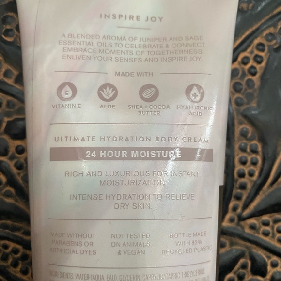 Bath and bodywork’s- aroma body cream & fragrance rollerball - Picture 4 of 8